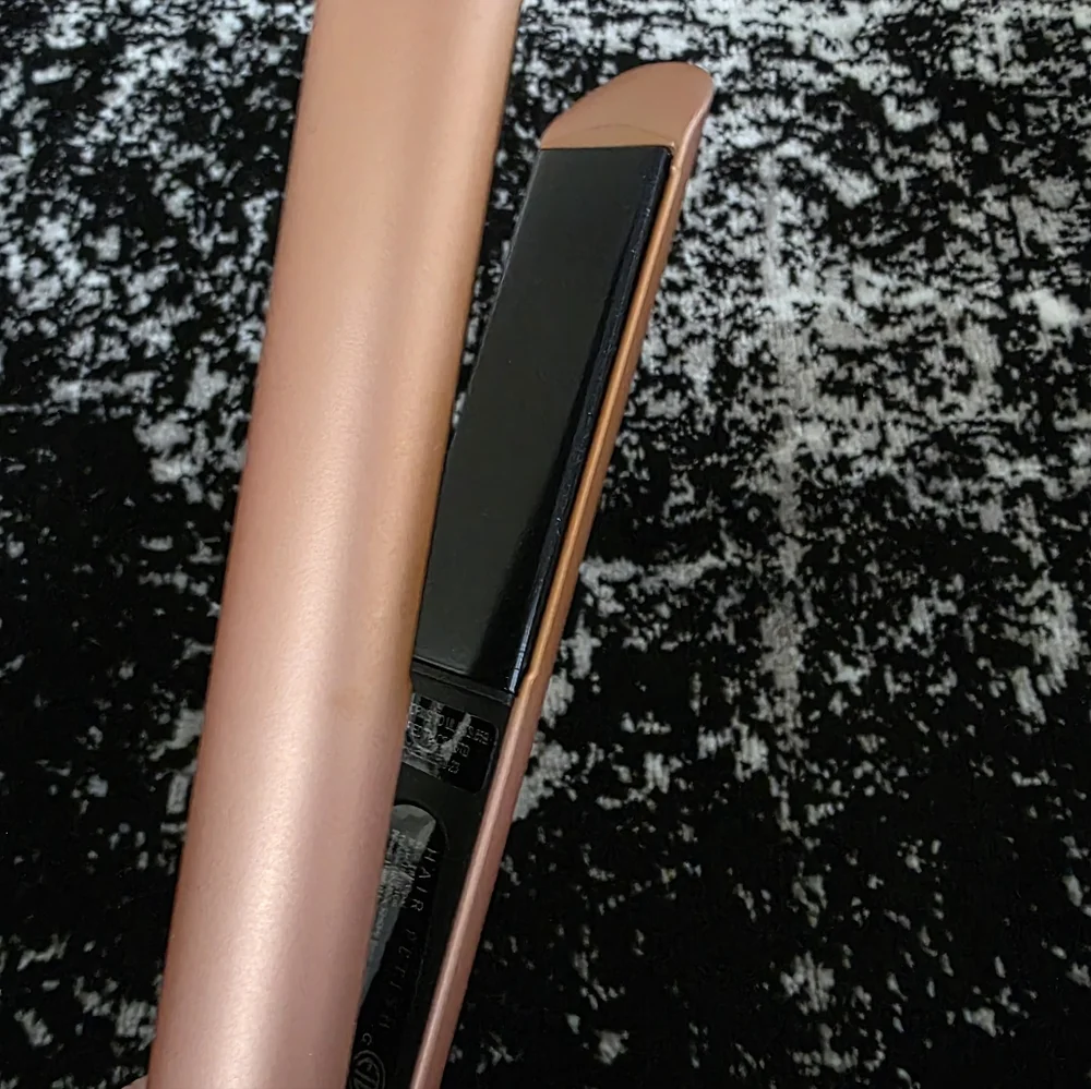 Hair Fetish Hedonist 1.25" Flat Iron with Japanese Tourmaline Plates Fire Opal - Picture 9 of 11